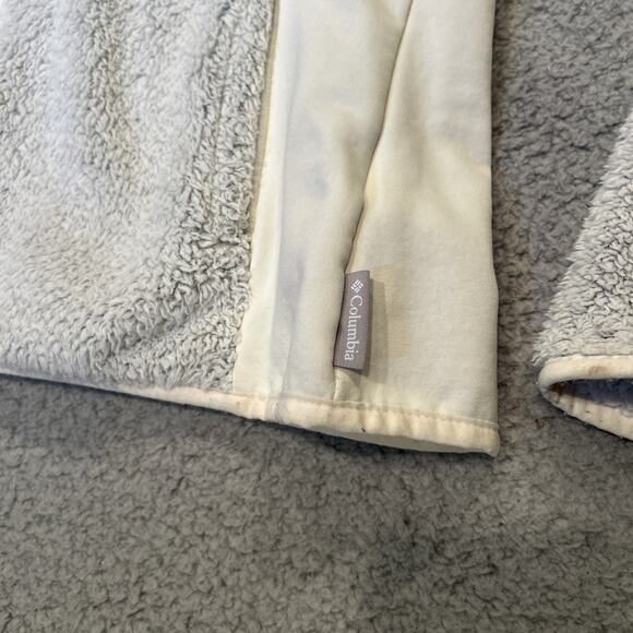 Columbia Women’s Medium Full Zip Sherpa Jacket - Picture 5 of 16